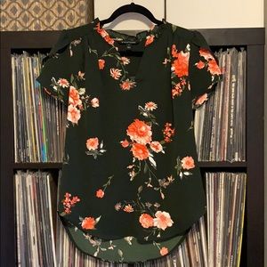 Stitch Fix 41 Hawthorne Green Floral Ruffle Top S